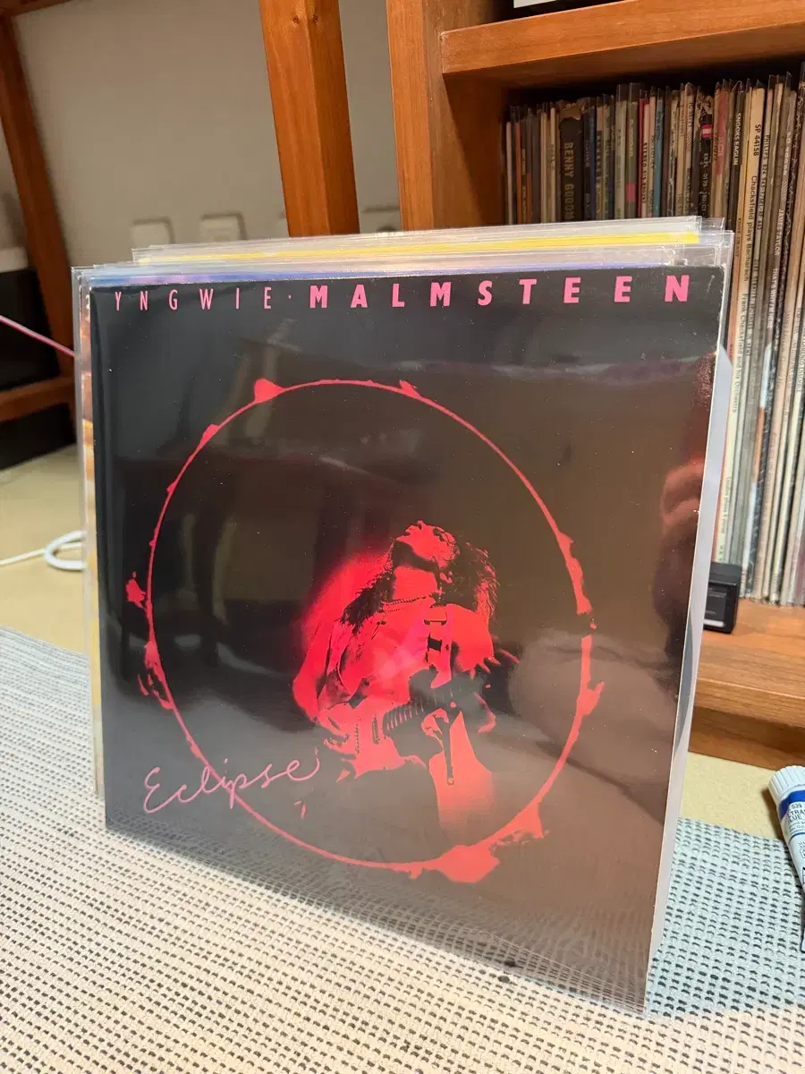 thumbnail-0